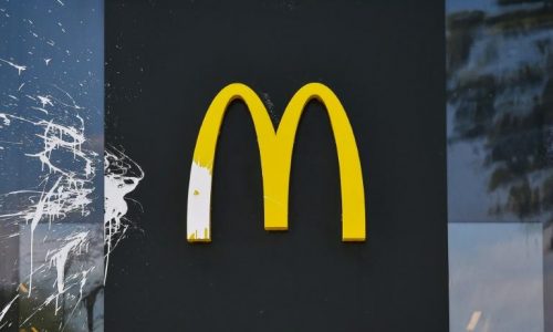 Fraude fiscale : McDonald’s paie 1,25 milliard d’euros pour éviter des poursuites en France