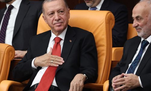 Réélu pour cinq ans, Erdogan a prêté serment ce samedi avant d’annoncer son gouvernement