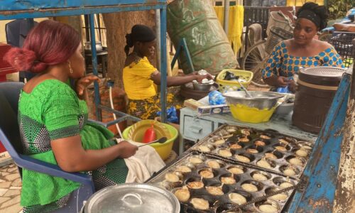 Burkina /Petits métiers : La vente des galettes, un gagne-pain en période de jeûne