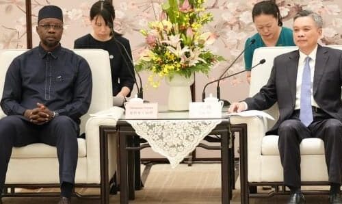 « Vous serez à l’aise au Sénégal » : Ousmane Sonko ouvre grand les portes aux opérateurs chinois