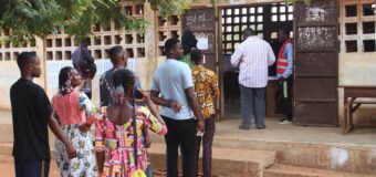 Élections sous tension au Togo : “Une moquerie du peuple”, selon Nathaniel Olympio