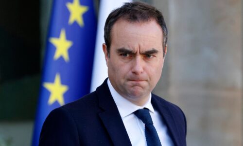 Démission de Lecornu : le PS demande la nomination d’un Premier ministre de gauche
