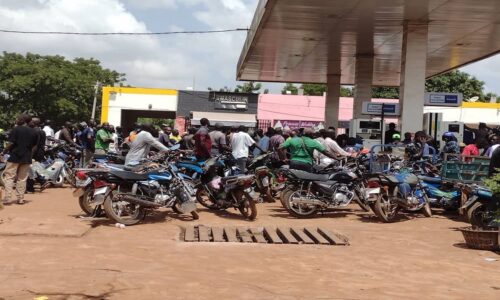 Crise du carburant au Mali : la transition militaire active un Comité interministériel pour rétablir l’approvisionnement