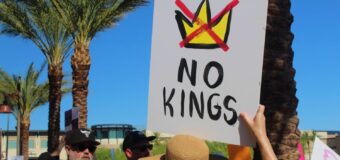 « No Kings » aux États-Unis : des milliers de manifestants expriment leur colère contre Donald Trump « No Kings » aux États-Unis : des milliers de manifestants expriment leur colère contre Donald Trump