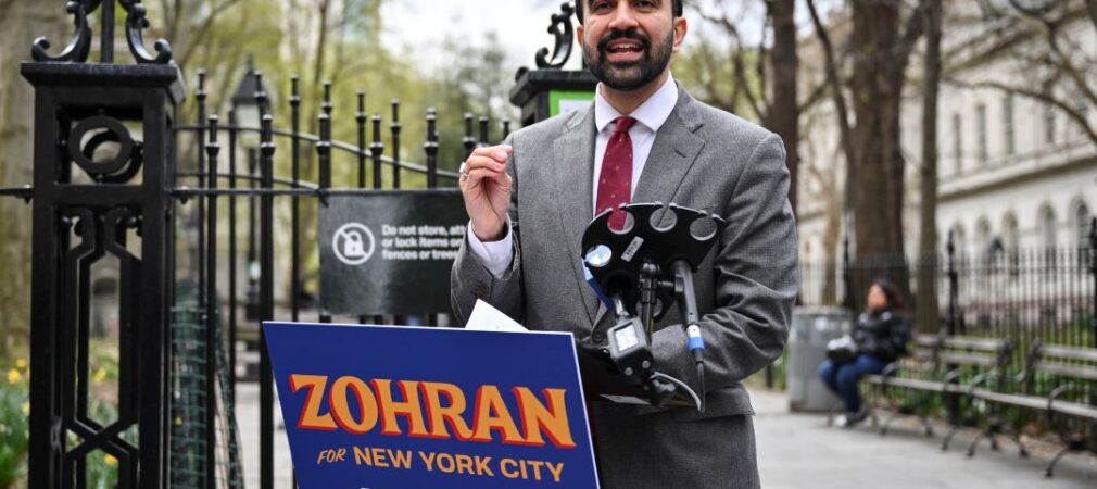 Le socialiste Zohran Mamdani, farouche opposant à Donald Trump, élu maire de New York